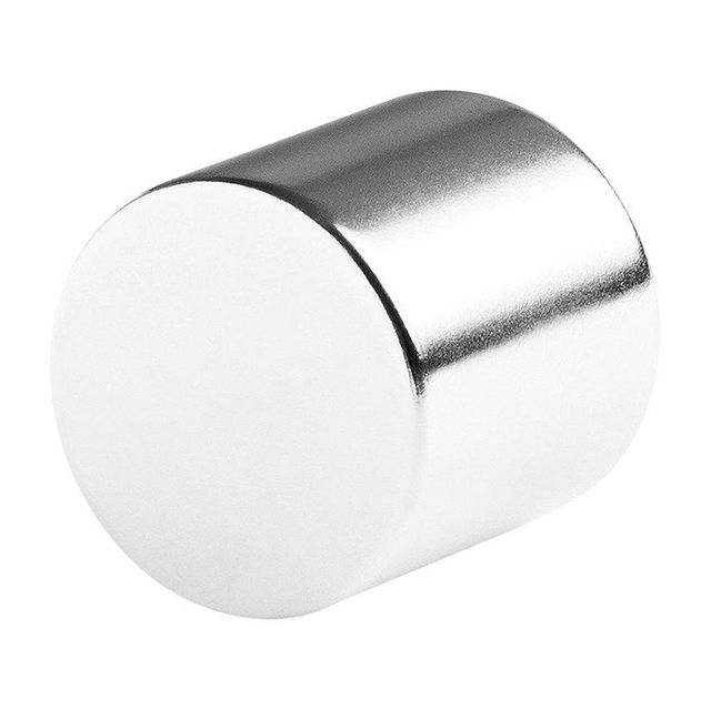 How do 17mm neodymium magnet compare to traditional ceramic magnets?