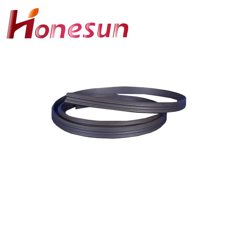  China Supplier Composite Flexible Advertising Rubber Magnet Strip 
